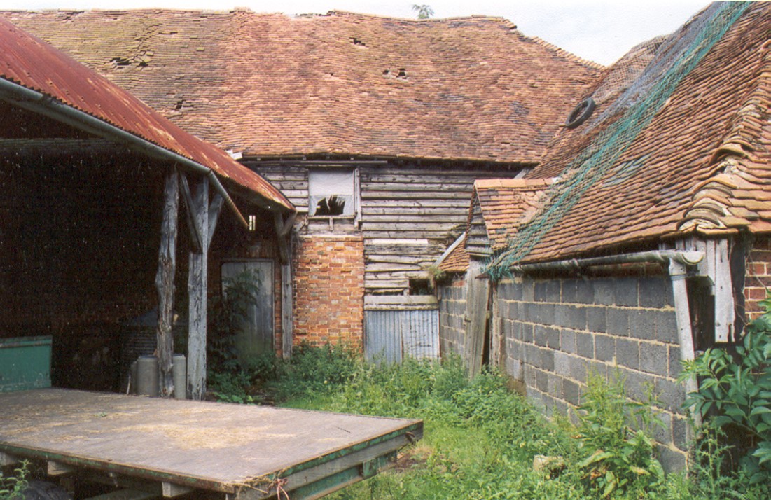 Barn Conversion Kent Neil Goodhew.edited